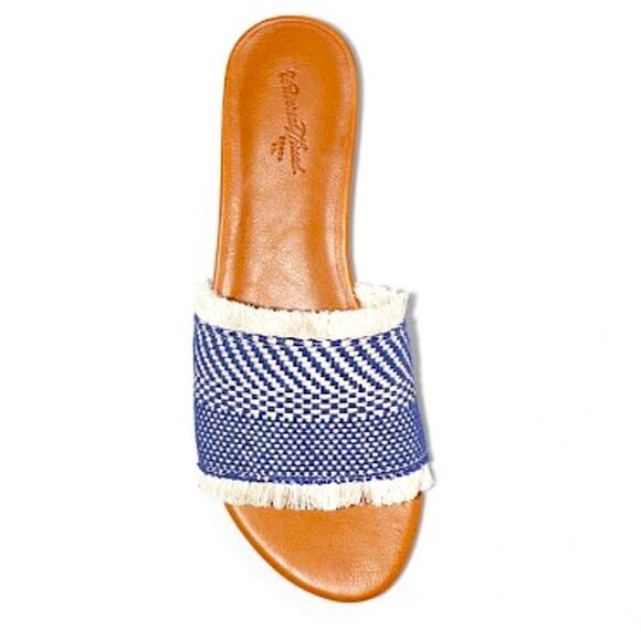 Universal threads cross woven navy and white fringe sandals size 8 - Picture 3 of 4
